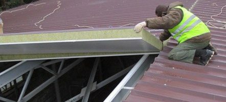 Кровля из сэндвич панелей